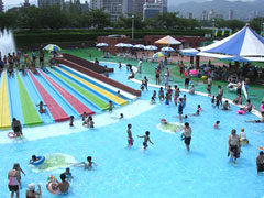 中央公園ファミリープール