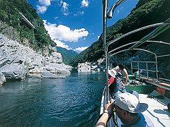 大歩危峡観光遊覧船