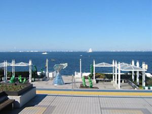 海ほたるパーキングエリア